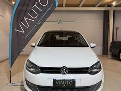 Bianco Usata 2011 VW Polo Highline Tre volumi | 8290 € (Cara)
