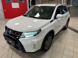 Bianco Nuova 2025 Suzuki Vitara Cool SUV | 24.990 € (Buon prezzo)