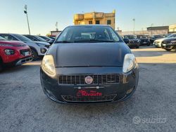 Grigio Usata 2008 Fiat Grande Punto Emotion Due volumi | 2990 € (Buon prezzo)