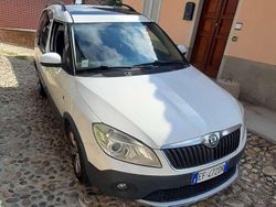 Bianco Usata 2011 Skoda Roomster Monovolume | 2600 € (Ottimo prezzo)