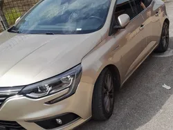 Usata 2017 Renault Mégane IV Tre volumi | 8350 € (Buon prezzo)