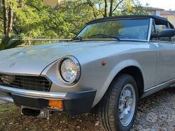 Argento Usata 1982 Fiat 124 Spider Cabrio | 23.000 €