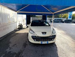 Bianco Usata 2007 Peugeot 207 CC Cabrio | 3000 € (Ottimo prezzo)