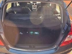 Usata 2008 Opel Corsa Enjoy Tre volumi | 3000 € (Buon prezzo)