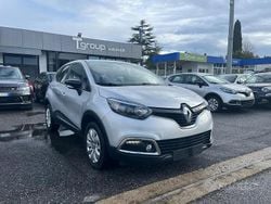 Argento Usata 2017 Renault Captur Zen SUV | 12.490 € (Buon prezzo)