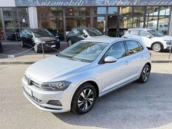 Grigio Usata 2021 VW Polo Comfortline Tre volumi | 16.300 € (Buon prezzo)
