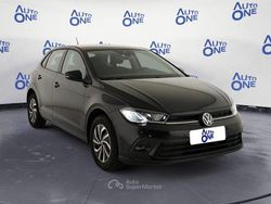 Nero Usata 2022 VW Polo Life Tre volumi | 16.990 € (Ottimo prezzo)