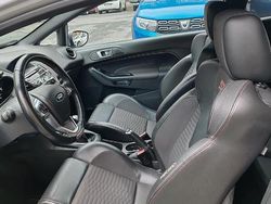 Grigio Usata 2017 Ford Fiesta ST Due volumi | 15.000 € (Buon prezzo)