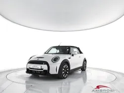 Bianco Usata 2024 Mini Cooper S Resolute Edition Due volumi | 36.500 € (Molto cara)