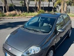 Grigio Usata 2012 Fiat Punto Lounge Due volumi | 3999 € (Super prezzo)