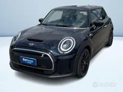 Blu metallizzato Usata 2022 Mini Cooper SE Due volumi | 19.200 € (Buon prezzo)