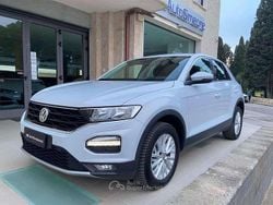 Bianco Usata 2020 VW T-Roc Business SUV | 17.899 € (Buon prezzo)