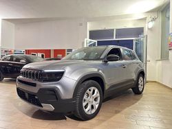 Grigio Usata 2024 Jeep Avenger Altitude SUV | 20.900 € (Buon prezzo)