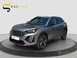 Argento Usata 2024 Peugeot 2008 Allure SUV | 18.990 € (Buon prezzo)