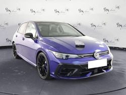 Blu Usata 2025 VW Golf VIII Black Edition Due volumi | 49.600 € (Molto cara)