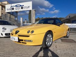 Giallo Usata 2002 Alfa Romeo GTV Coupé | 18.000 €