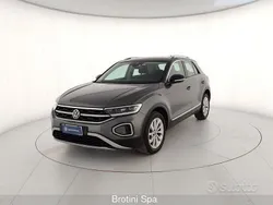Grigio Usata 2022 VW T-Roc Style SUV | 24.200 € (Buon prezzo)