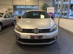 Grigio Usata 2012 VW Golf Trendline Tre volumi | 6000 € (Buon prezzo)