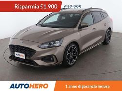 Oro Usata 2019 Ford Focus ST-Line Station wagon | 15.399 € (Buon prezzo)