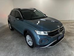 Grigio Usata 2024 VW T-Roc Life SUV | 28.500 € (Buon prezzo)