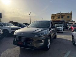 Grigio Usata 2020 Ford Kuga Titanium SUV | 18.490 € (Cara)
