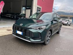 Verde Nuova 2025 MG ZS Comfort Tre volumi | 19.900 € (Buon prezzo)