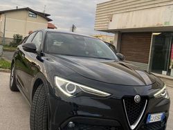 Nero Usata 2022 Alfa Romeo Stelvio Business SUV | 22.500 € (Super prezzo)