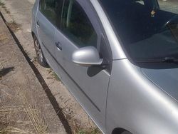 Grigio Usata 2006 VW Golf V Due volumi | 800 € (Super prezzo)