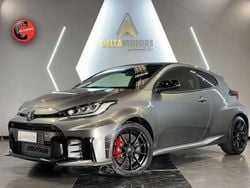 Grigio Usata 2024 Toyota Yaris Tre volumi | 59.900 €
