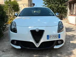 Usata 2018 Alfa Romeo Giulietta Super Due volumi | 13.500 € (Buon prezzo)
