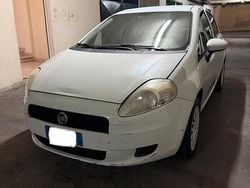 Bianco Usata 2011 Fiat Grande Punto Due volumi | 2200 € (Super prezzo)