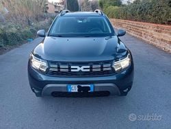 Grigio Usata 2024 Dacia Duster Journey Tre volumi | 16.800 € (Buon prezzo)