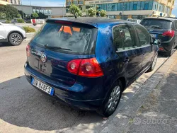 Usata 2009 VW Golf VI Tre volumi | 3000 € (Ottimo prezzo)
