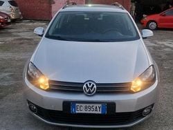 Grigio Usata 2010 VW Golf VI Highline Tre volumi | 4300 € (Super prezzo)