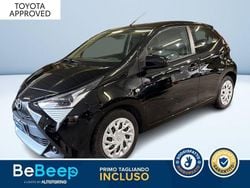 Nero metallizzato Usata 2021 Toyota Aygo X-play Due volumi | 10.900 € (Buon prezzo)