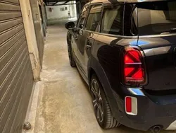 Blu/azzurro Usata 2022 Mini Cooper SD Countryman Business SUV | 31.000 € (Ottimo prezzo)