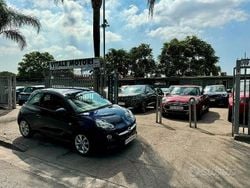 Blu Usata 2014 Opel Adam Due volumi | 5450 € (Buon prezzo)
