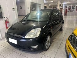 Nero metallizzato Usata 2004 Ford Fiesta Zetec Due volumi | 2490 € (Buon prezzo)