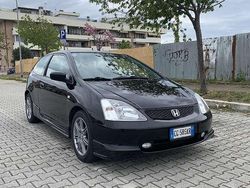 Usata 2003 Honda Civic Sport Tre volumi | 4900 €