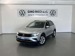 Argento Usata 2023 VW Tiguan Life SUV | 28.500 € (Super prezzo)