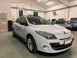 Bianco Usata 2010 Renault Mégane III Luxe Station wagon | 2600 € (Ottimo prezzo)