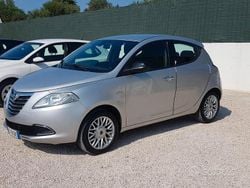 Grigio Usata 2015 Lancia Ypsilon Due volumi | 7200 € (Buon prezzo)