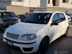Bianco Usata 2008 Fiat Punto Classica Tre volumi | 1199 € (Super prezzo)