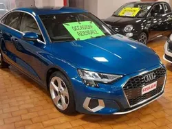 Blu atollo / metallizzato Usata 2023 Audi A3 Advanced Plus Tre volumi | 25.900 € (Ottimo prezzo)
