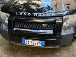 Nero Usata 2006 Land Rover Freelander 2 SUV | 300 €