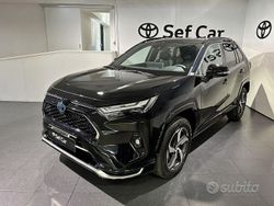 Grigio Nuova 2025 Toyota RAV4 Hybrid SUV | 52.700 € (Molto cara)