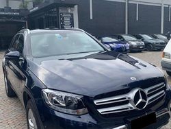 Blu Usata 2018 Mercedes GLC350 Executive SUV | 28.950 € (Molto cara)