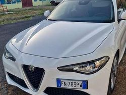 Bianco Usata 2018 Alfa Romeo Giulia Super Tre volumi | 14.500 € (Buon prezzo)