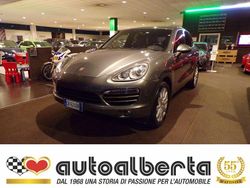 Grigio scuro Usata 2013 Porsche Cayenne SUV | 22.800 € (Super prezzo)