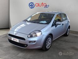 Grigio Usata 2014 Fiat Punto Lounge Tre volumi | 5990 € (Buon prezzo)